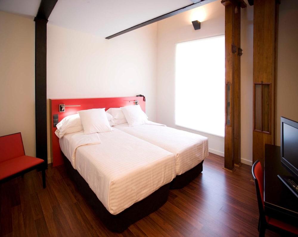 Hotel Tximista Estella Rum bild