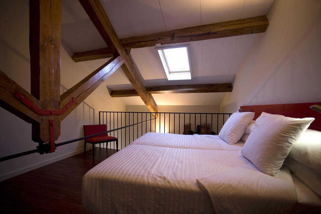 Hotel Tximista Estella Rum bild