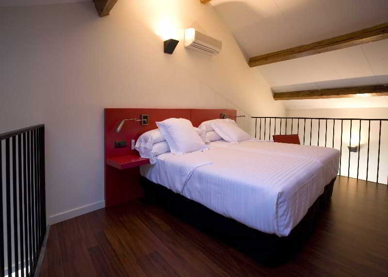Hotel Tximista Estella Rum bild